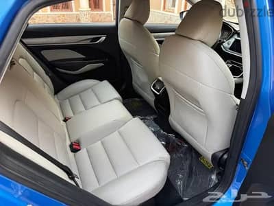 Geely Binray 2020