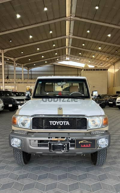 Toyota Land Cruiser Pickup 2014 | تويوتا شاص 2014 بحالة جيدة