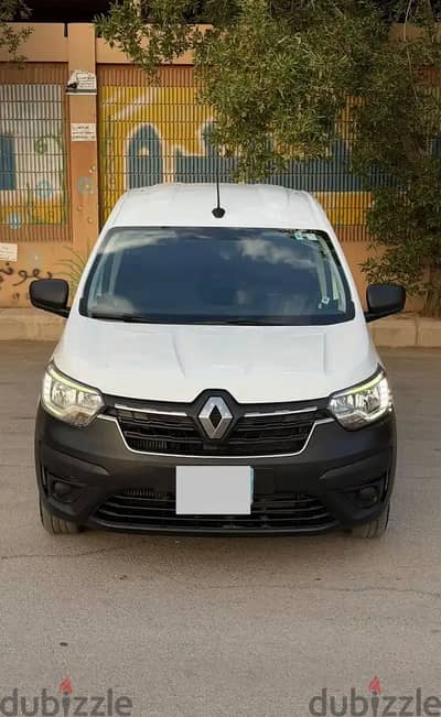 رينو دوكر فان 2024