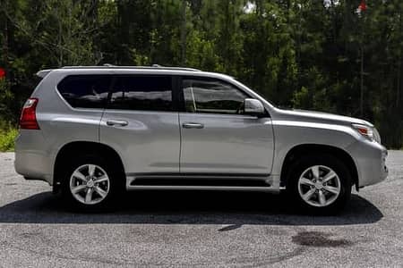 Lexus LX 600 2010