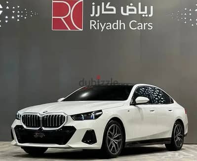 بي ام دبليو 520 2025 ام كت