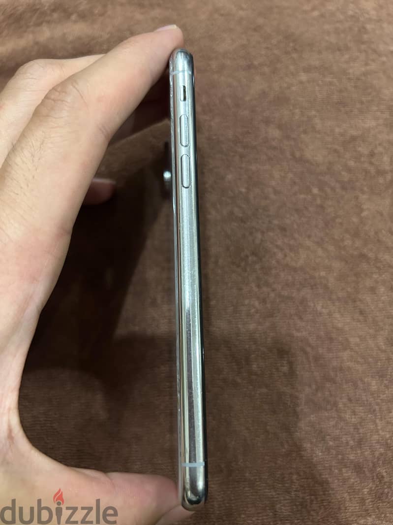 iPhone X 64gb Excellent working 3