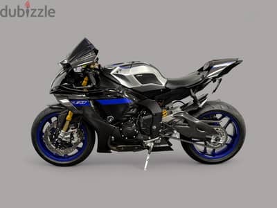 2022 Yamaha YZF-R1M (971589430760)