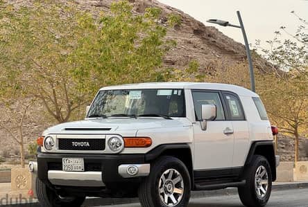 تويوتا اف جيCruiser 2023 نظيفة | Toyota FJ Cruiser 2023 Clean