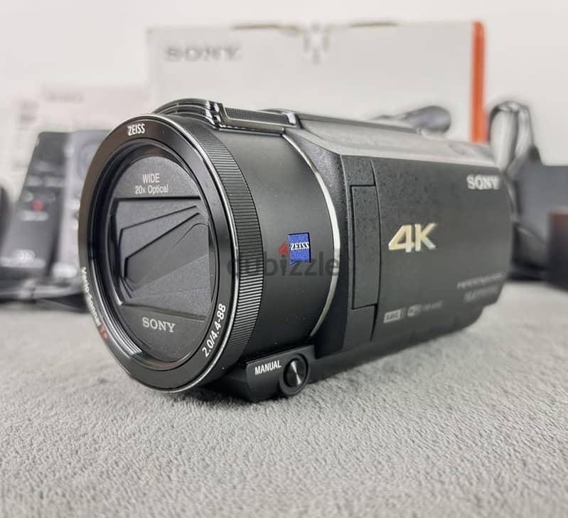Sony FDR-AX53 4K Ultra HD Handycam Camcorder +2 Remote Controls 1