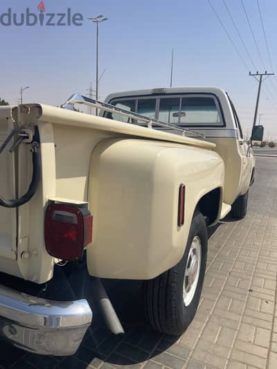 جي ام سي أخرى 1977