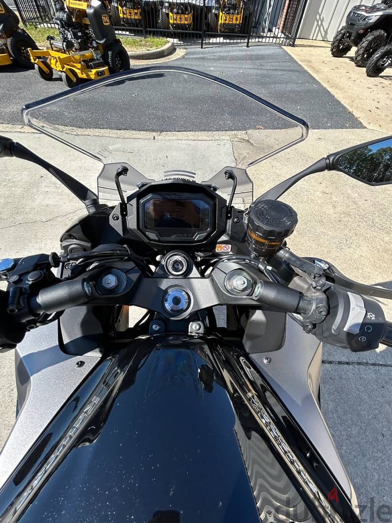 2024 Kawasaki Ninja 1000SX sport Racing motorcycle 2