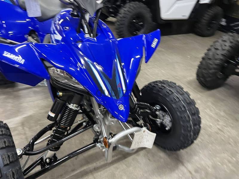 2025 Yamaha YFZ450R SE Base 1