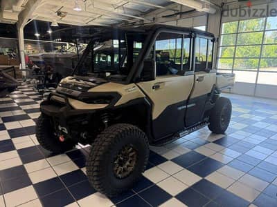 2026 Can-Am Defender MAX Limited HD11