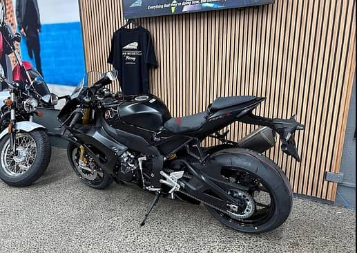 2024 HONDA CBR1000RR FIREBLADE 1