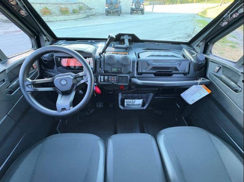 2025 Can-Am Defender MAX Limited Cab HD10 5
