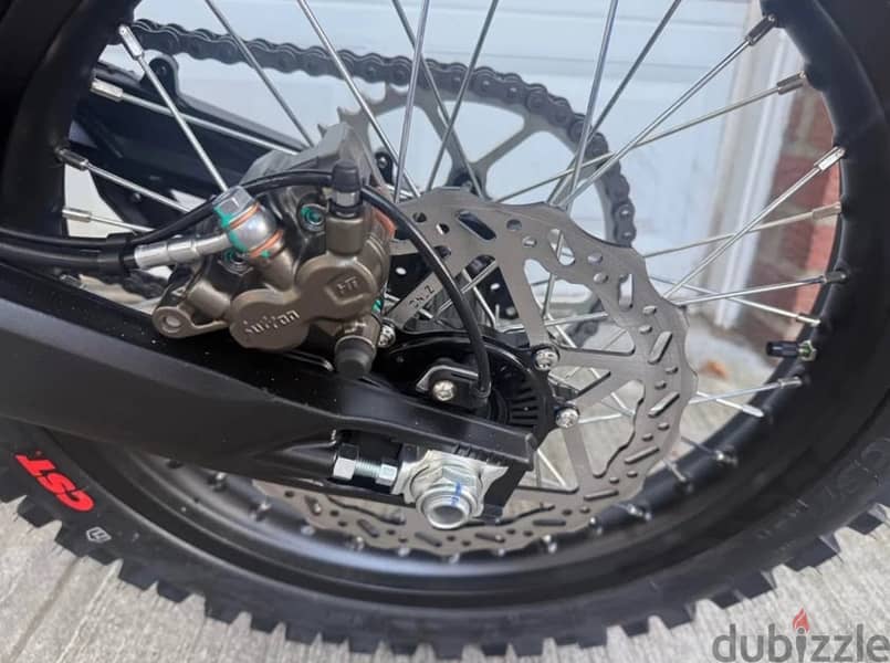 SURRON 18kW Ultra Bee All Black Limited Edition [Amped Sportsman] 5