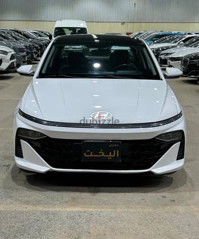 اكسنت 2024 سعودي سقف اسود