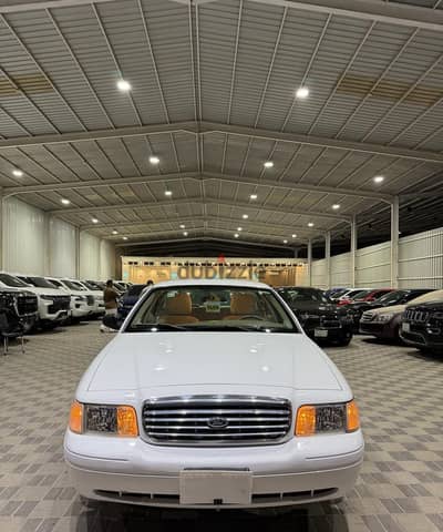 فورد كراون فيكتوريا 2011 للبيع | Ford Crown Victoria 2011