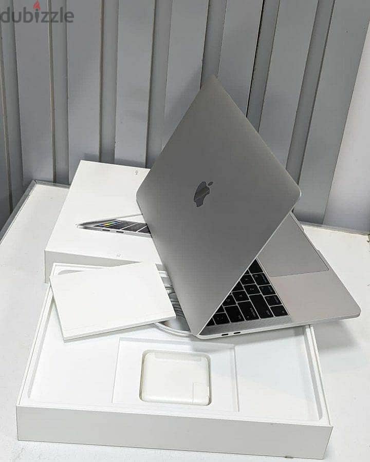 APPLE MACBOOK AIR M5 2026 5