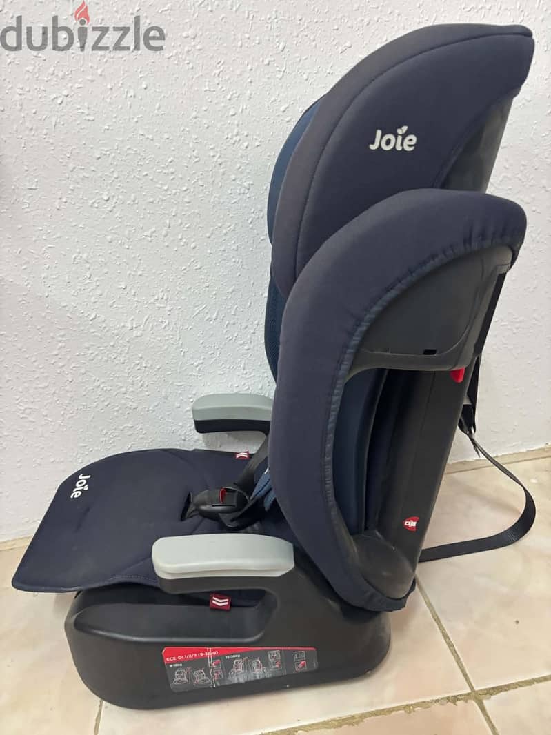 Joie Trillo LX Booster Car Seat كرسي سيارة أطفال 1