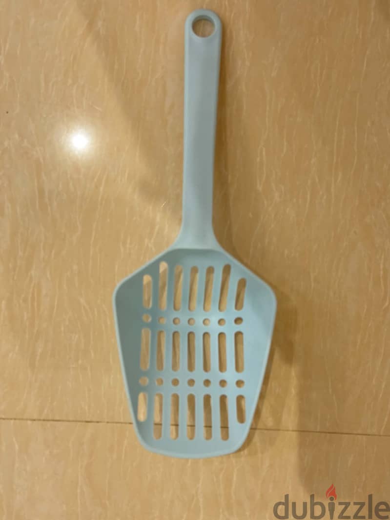 اغراض قطط كلاب مستعمله Used cat dog supplies 5-10 sr 2