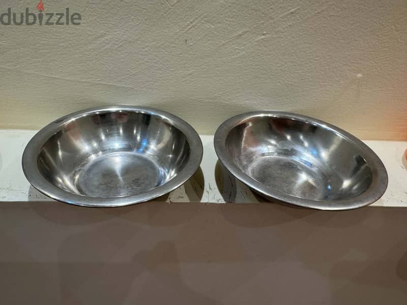 اغراض قطط كلاب مستعمله Used cat dog supplies 5-10 sr 10