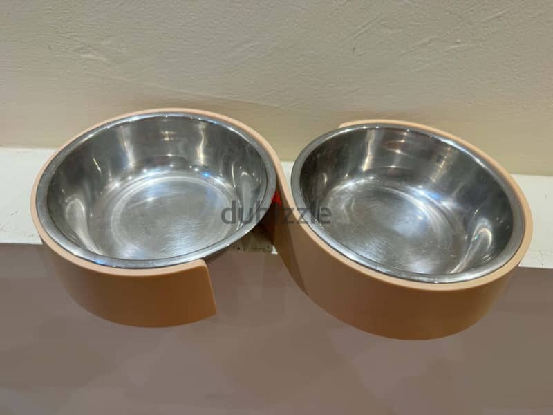 اغراض قطط كلاب مستعمله Used cat dog supplies 5-10 sr 15