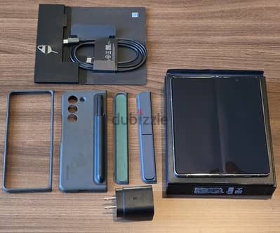 Samsung GALAXY Z FOLD5 5G (12 GB)