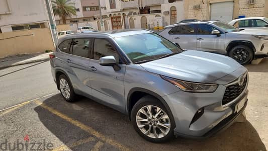 2022 Highlander!!!! Single user!!!! Showroom Condition!!!!