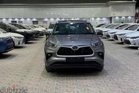 تويوتا هايلاندر نص فل رمادي هايبرد - 2026