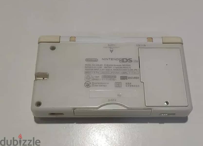 Nintendo Dsi Lite Excellent Condition with charger 1