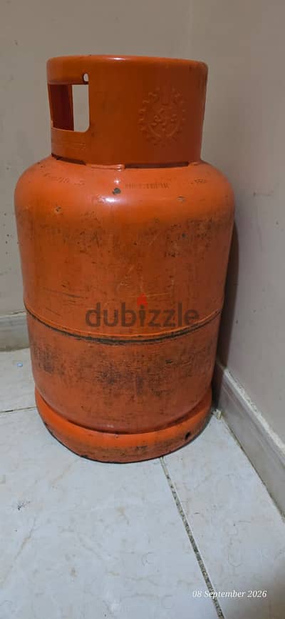 gas cylinder