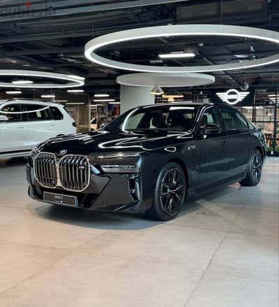 BMW 7-Series 2026 بي إم دبليو i7