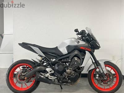 2019 Yamaha MT-09 (971589430760)