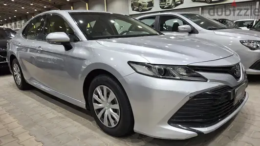 Toyota Camry LE 2018.