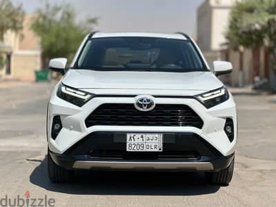 تويوتا راف فور 2025