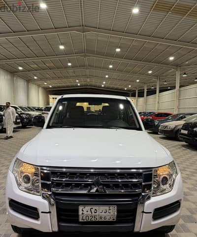 ميتسوبيشي باجيرو 2015 مستعملة | Used Mitsubishi Pajero 2015
