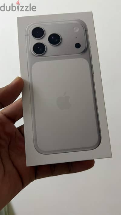 iPhone 17 Pro 98% battery