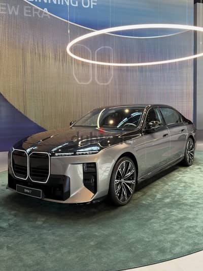 BMW 7-Series 2027 بي إم دبليو الفئة السابعة