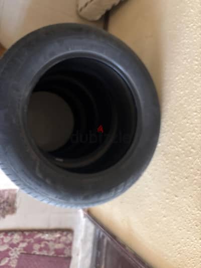 4 كفرات من شركة Nexen 215/65R17 .
