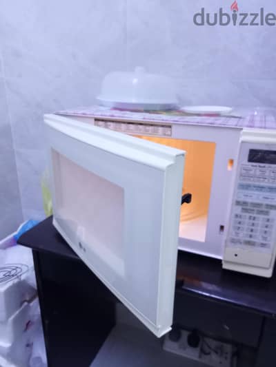 Oven, Microoven, Window AC, Samsung Washing Machine, Winter Hitter