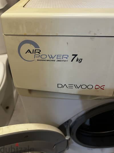 Daewoo 7kg washer and dryer available for immediate sale