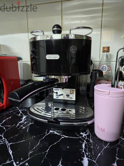ماكينة اسبريسو ديلونجي