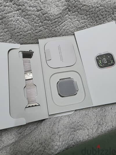 Apple -watch ultra 3 cellular plus GPS titanium strap same brand new