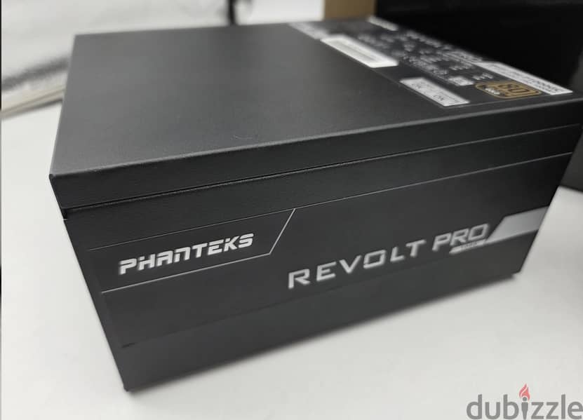 Phanteks Revolt Pro 1000W 80PLUS Gold Fully Modular PSU Power Supply 1