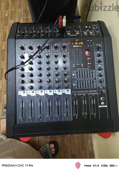 مكسر . دي جي . كامل مع السماعات ايطالي