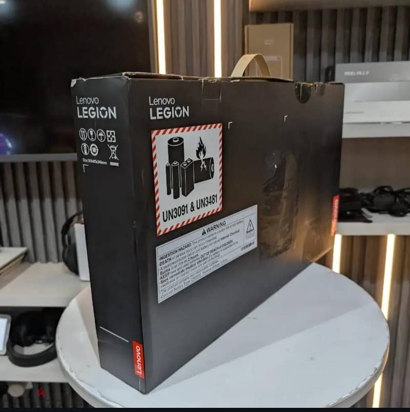 LENOVO LEGION 7i - 2