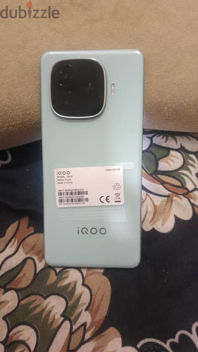 iQoo z9