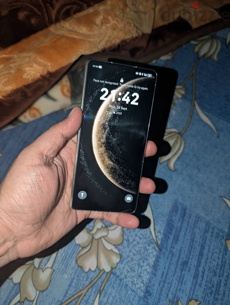 New huawei Mate x6 , 512 gb 7 days old 2