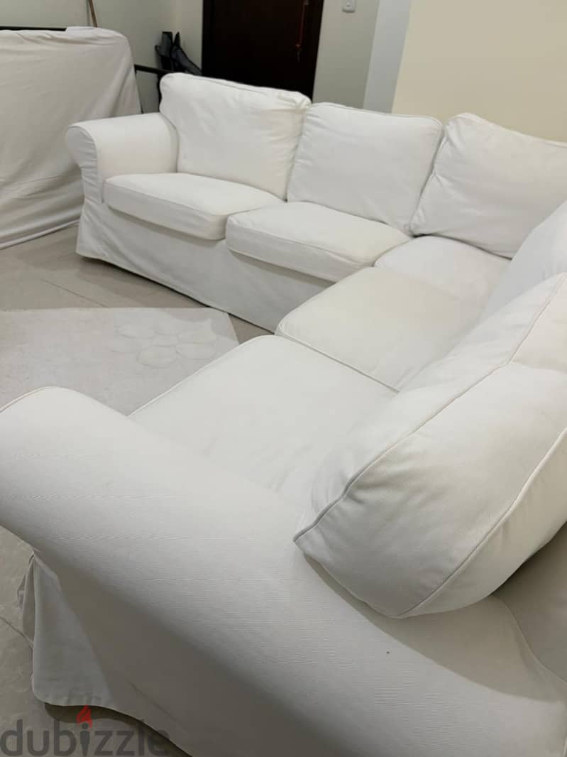IKEA Brand Sofa   أريكة من علامة "إيكيا" التجارية 4