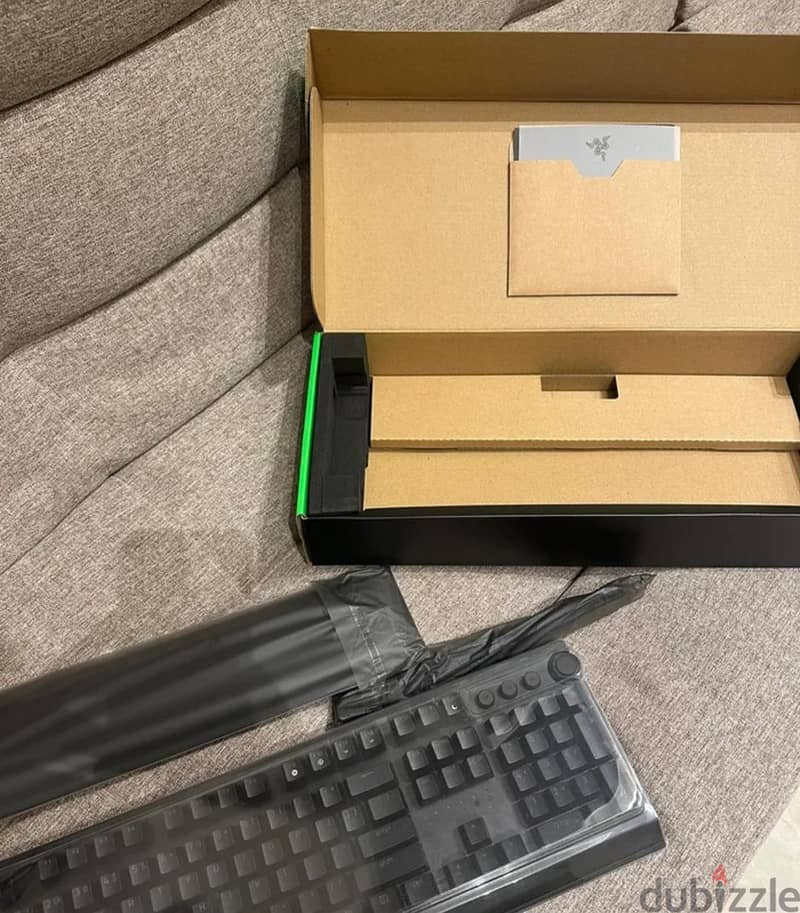 Razer BlackWidow V3 pro wireless mechanical keyboard 2