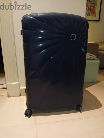 حقيبة سفر  سيليكون vistara  مقاس 32
