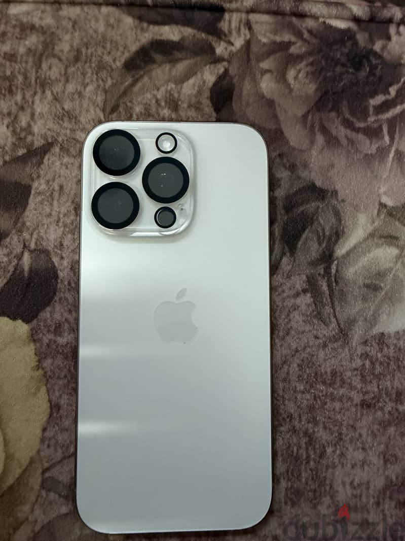 Apple - iPhone 16 Pro 2