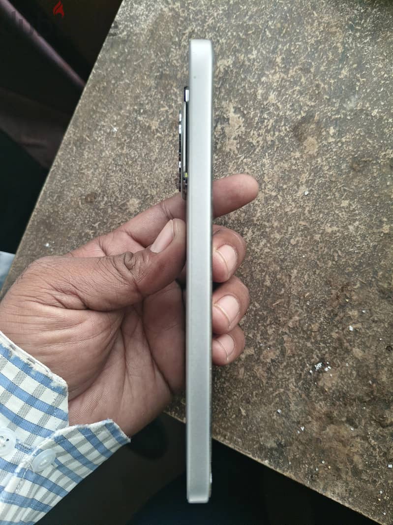 Honor 400 lite 3